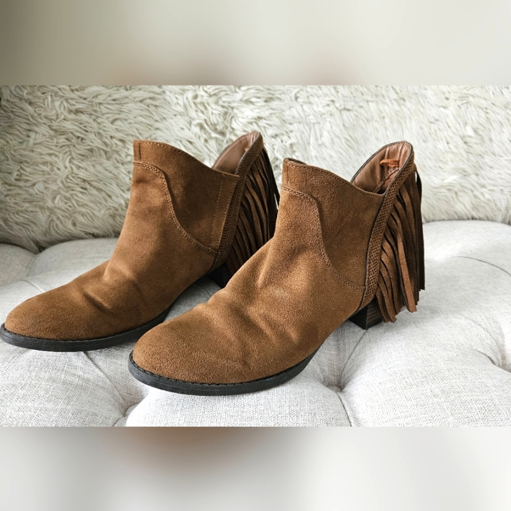 Faded Glory-Brown Frindge Moccasins Booties Boots Slip On Womens SZ 8